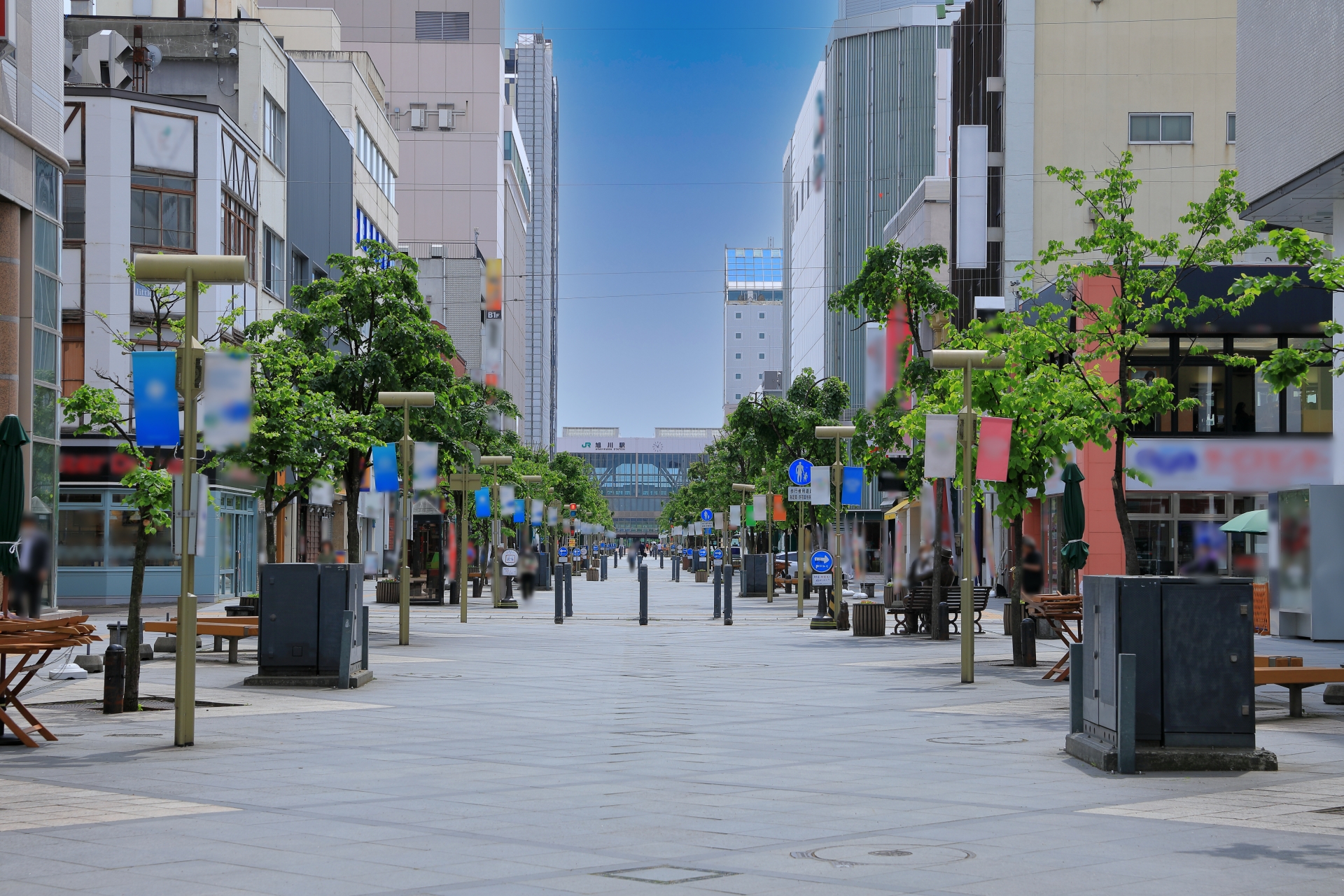 旭川駅前の光景